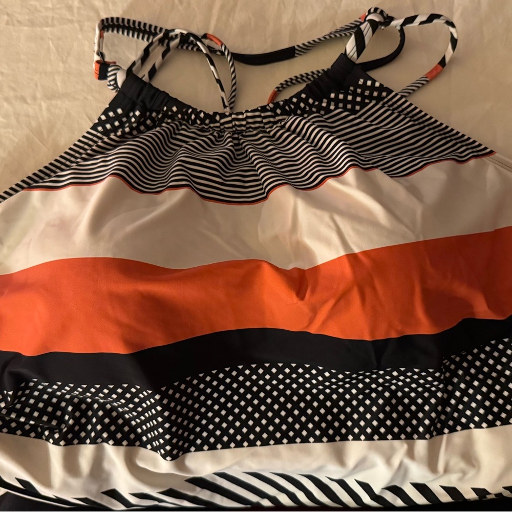 Swim by cacique swim top size 26